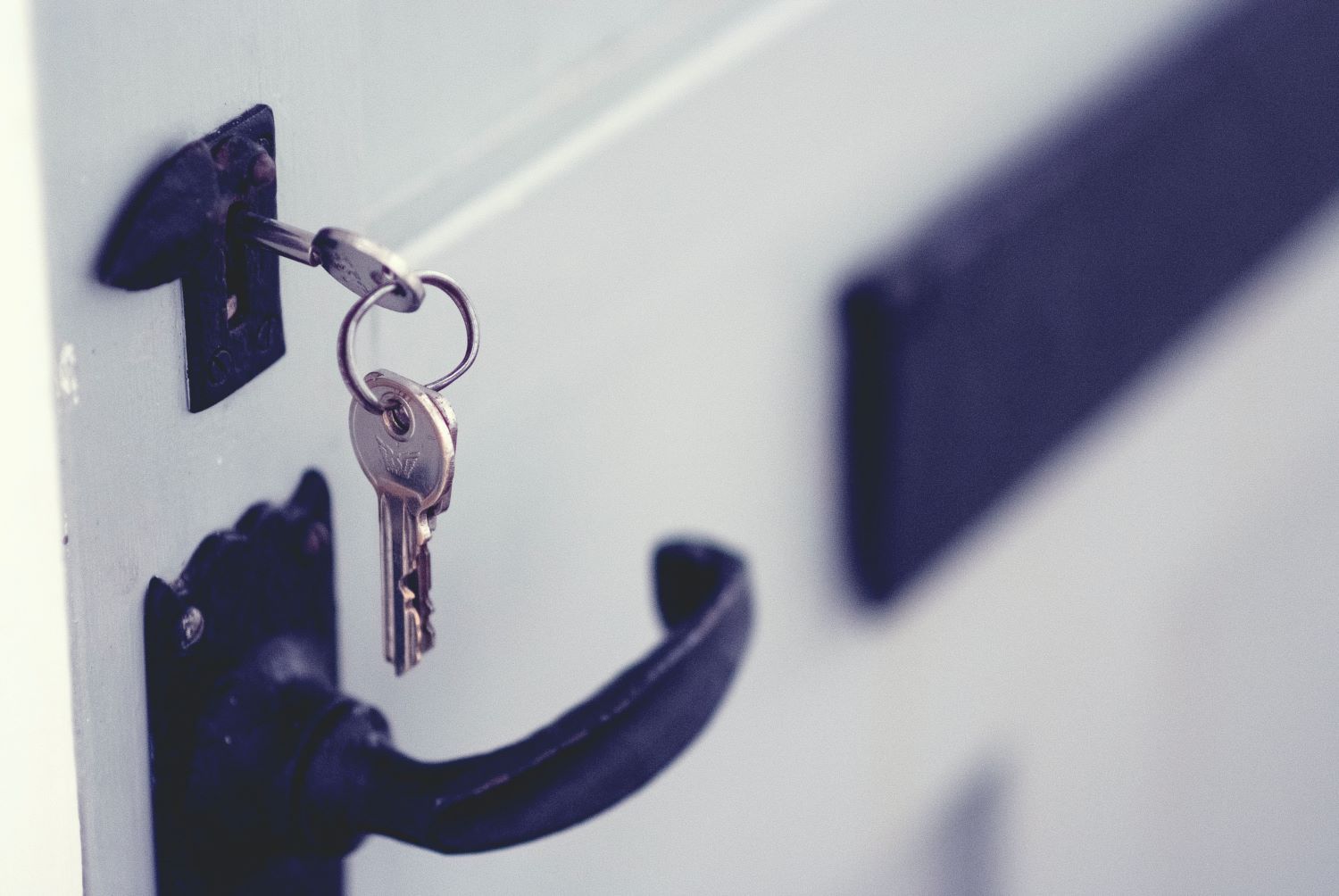 Key attach on the door knob